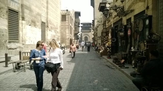 Image result for ‫شارع المعز في القاهرة - مصر‬‎